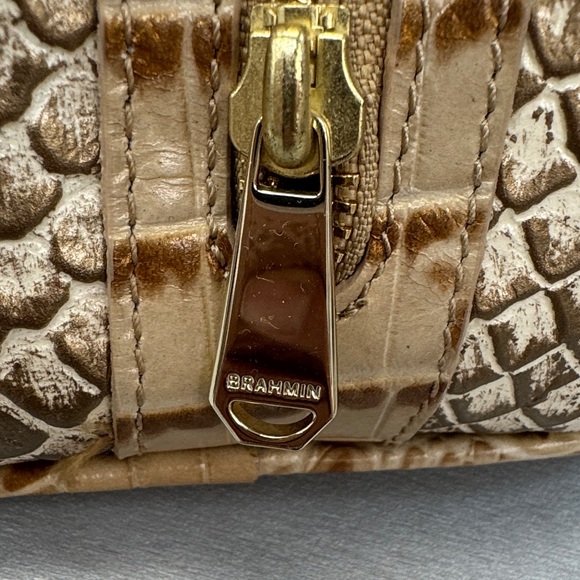 Chic Tan and Brown BRAHMIN Women's Bag - Picture 4 of 13